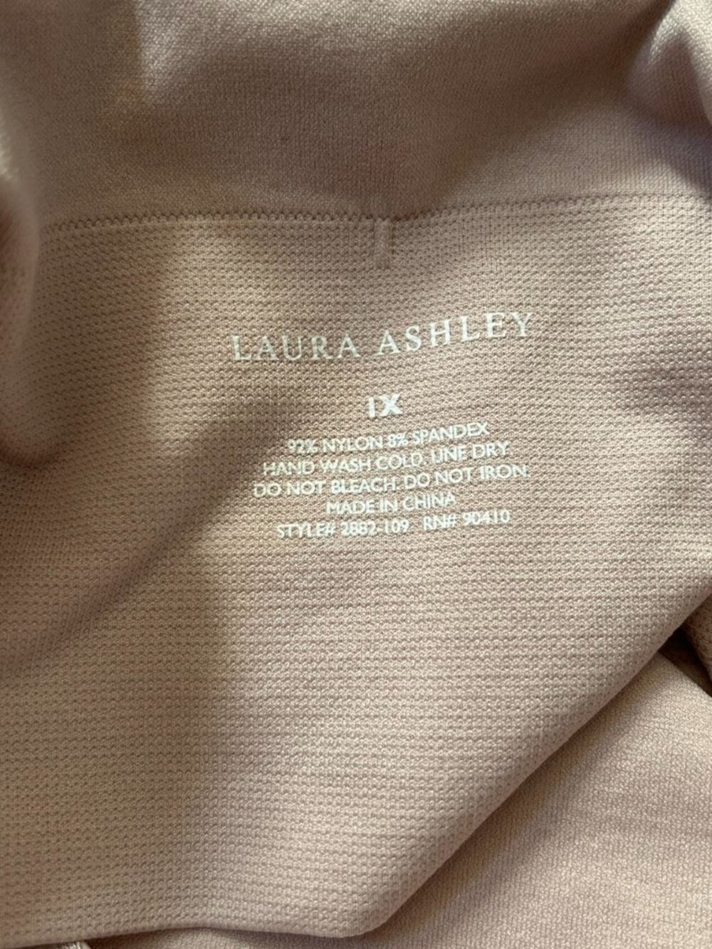 Laura Ashley Baby Pink Sports Bra - Picture 3 of 3
